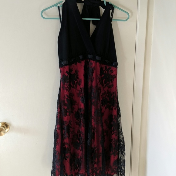 Halter Dress - Picture 3 of 6